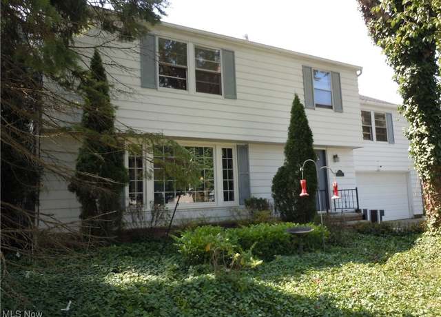 Property at 4894 Nan Linn Dr, Richmond Heights, OH 44143, 4 beds, 1.5 baths