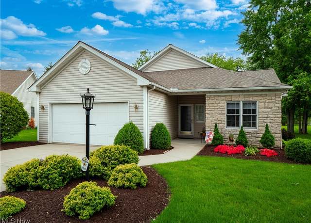 Property at 4278 Fall Lake Dr, Avon, OH 44011, 2 beds, 2 baths