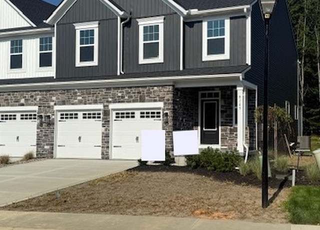 Property at 9145 Ledge View Ter, Broadview Heights, OH 44147, 3 beds, 2.5 baths