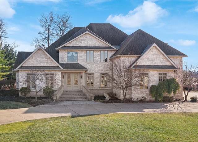 Property at 1524 Eagle Watch St NE, Canton, OH 44721, 4 beds, 4.5 baths