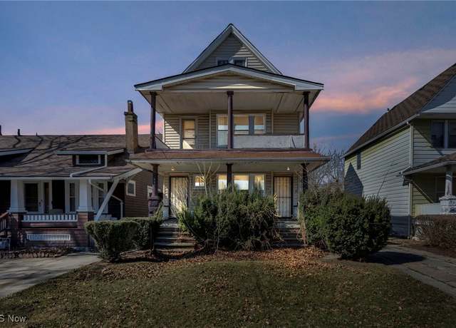 Property at 650 E 118th St, Cleveland, OH 44108, 4 beds, 2 baths