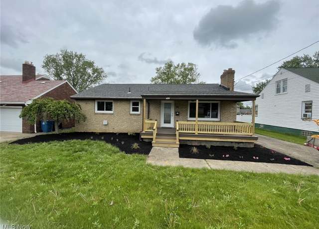 Property at 742 Devitt Ave, Campbell, OH 44405, 3 beds, 2 baths