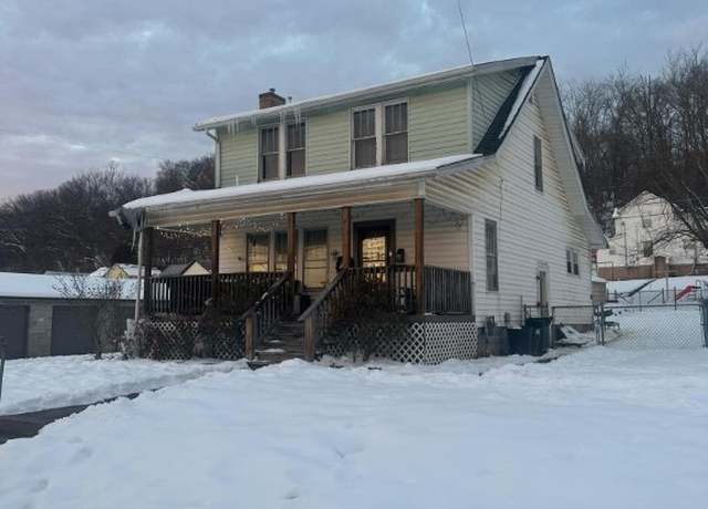 Property at 801 Camden Ave, Parkersburg, WV 26101, 3 beds, 1 bath