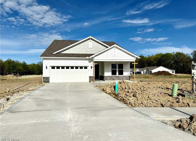 Property at 33156 Coastal Dr, Avon Lake, OH 44012, 3 beds, 3 baths