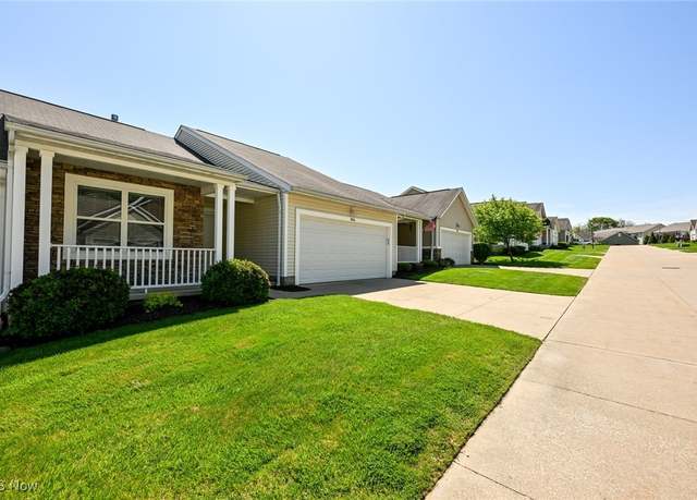 Property at 854 Bristol Dr, Akron, OH 44312, 2 beds, 2 baths
