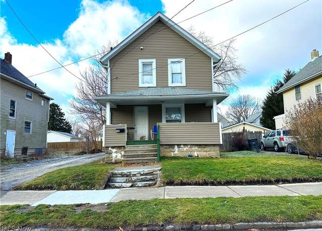 Property at 2296 8th St SW, Akron, OH 44314, 3 beds, 1 bath