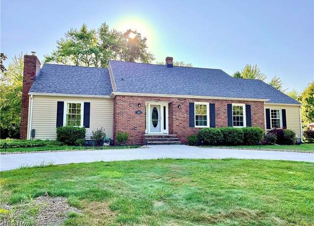 Property at 1166 Sherman St, Geneva, OH 44041, 4 beds, 3.5 baths