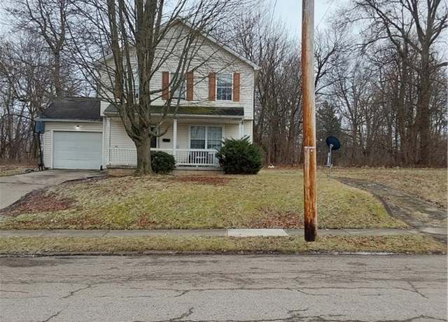 Property at 51 W Warren Ave, Youngstown, OH 44507, 3 beds, 1.5 baths