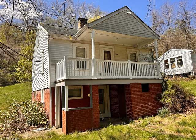 Property at 564 Jewett Rd, Steubenville, OH 43952, 2 beds, 1 bath
