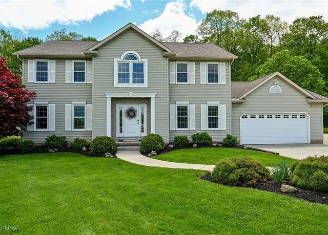 Property at 1152 Terraho Dr, Salem, OH 44460, 3 beds, 2.5 baths