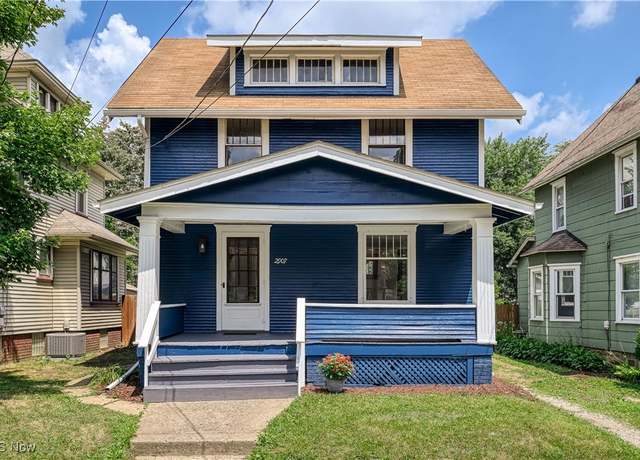 Property at 2907 3rd St NW, Canton, OH 44708, 3 beds, 1 bath