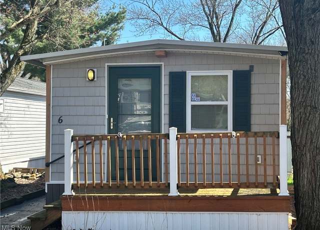 Property at 6 E Buddy St, New Franklin, OH 44203, 2 beds, 1.5 baths