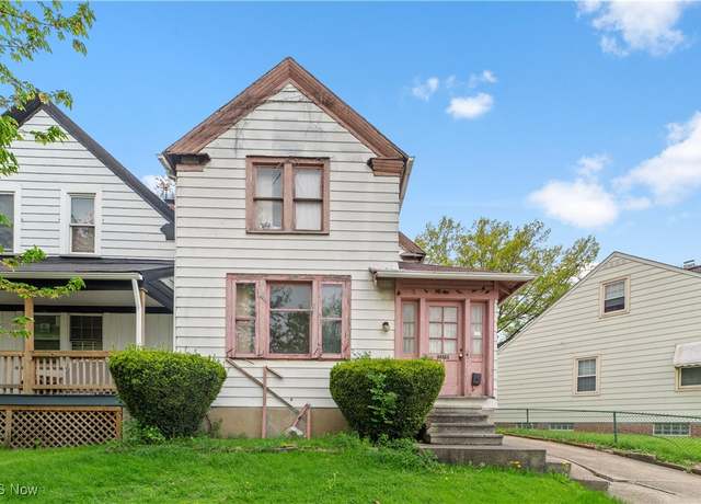 Property at 3246 W 123rd St, Cleveland, OH 44111, 3 beds, 1 bath