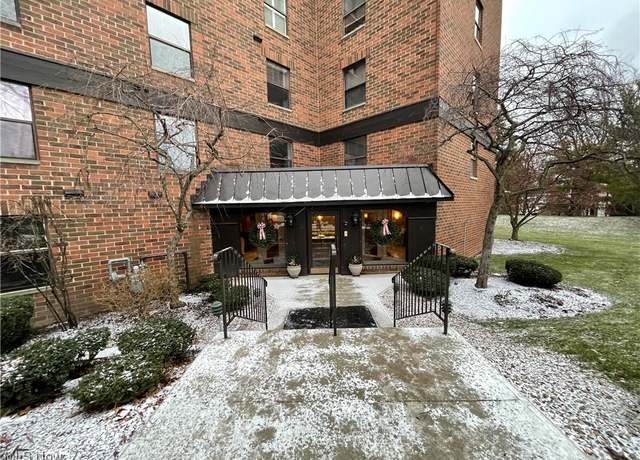 Property at 700 Brick Mill Run #108, Westlake, OH 44145, 2 beds, 2 baths