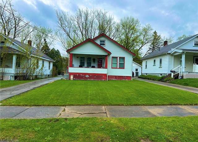 Property at 941 E Dewey Ave, Youngstown, OH 44502, 2 beds, 1 bath