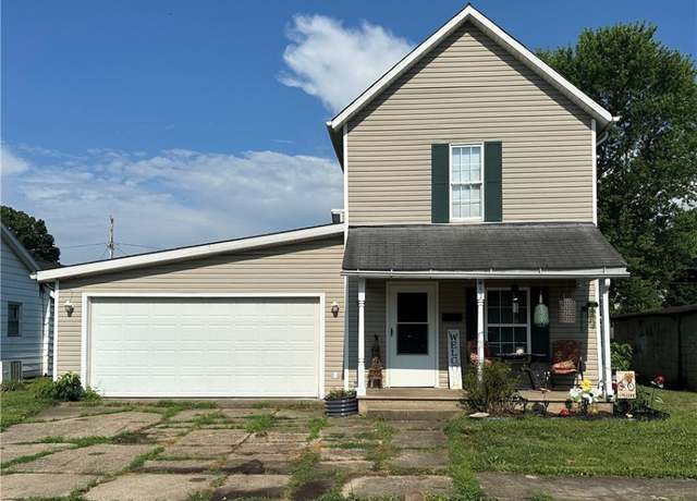 Property at 457 Spaulding Ave, Newcomerstown, OH 43832, 2 beds, 1 bath