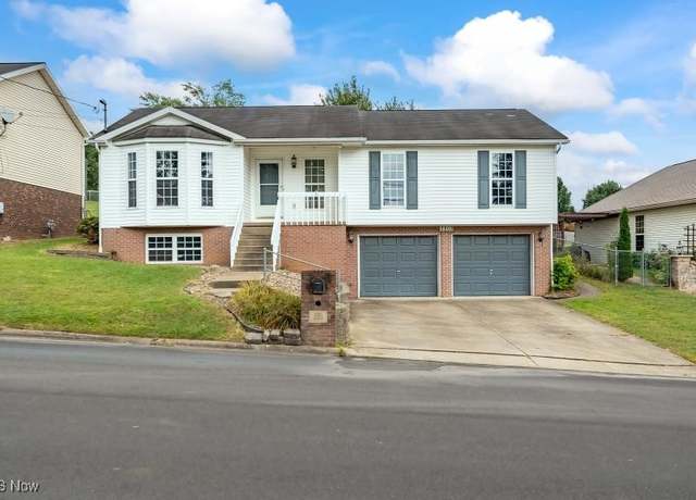 Property at 2203 Nash St, Parkersburg, WV 26101, 4 beds, 3 baths