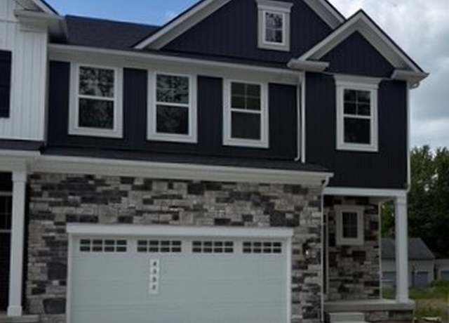 Property at 4352 Palomar Ln, Westlake, OH 44145, 3 beds, 2.5 baths
