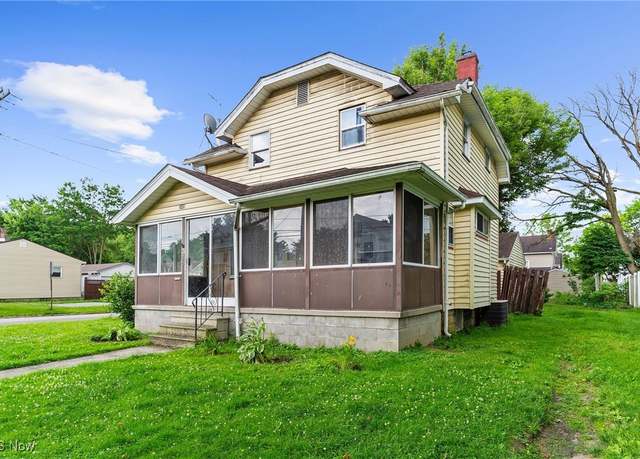 Property at 348 Arlington Blvd, Newton Falls, OH 44444, 3 beds, 1.5 baths