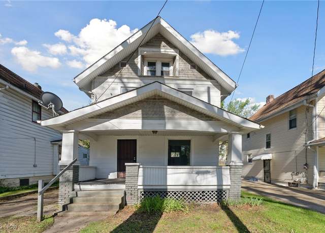 Property at 794 Ruth Ave, Akron, OH 44307, 3 beds, 1 bath