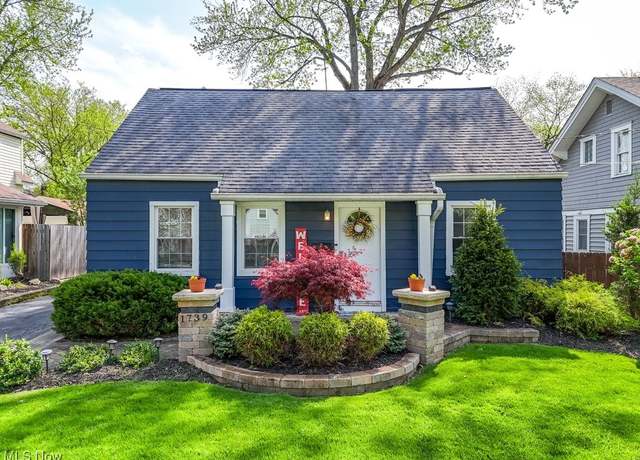 Property at 1739 19th St, Cuyahoga Falls, OH 44223, 4 beds, 1.5 baths