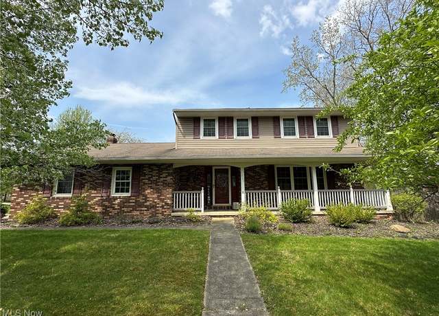 Property at 1025 Brimfield Dr, Medina, OH 44256, 4 beds, 2.5 baths