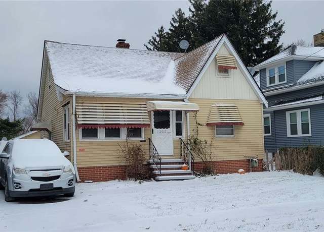 Property at 12010 Longmead Ave, Cleveland, OH 44135, 3 beds, 1.5 baths
