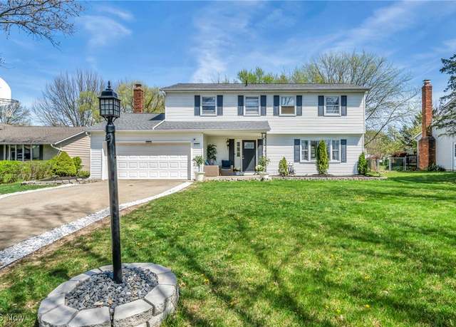 Property at 8381 Lorraine Dr, Strongsville, OH 44149, 4 beds, 2.5 baths