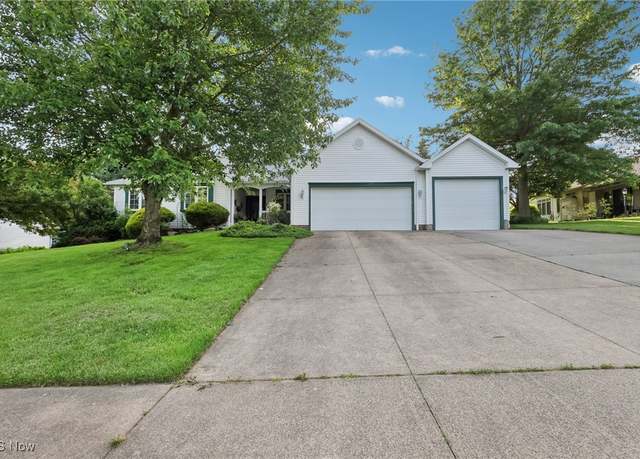 Property at 641 Bobwhite Trl, Akron, OH 44319, 3 beds, 3 baths