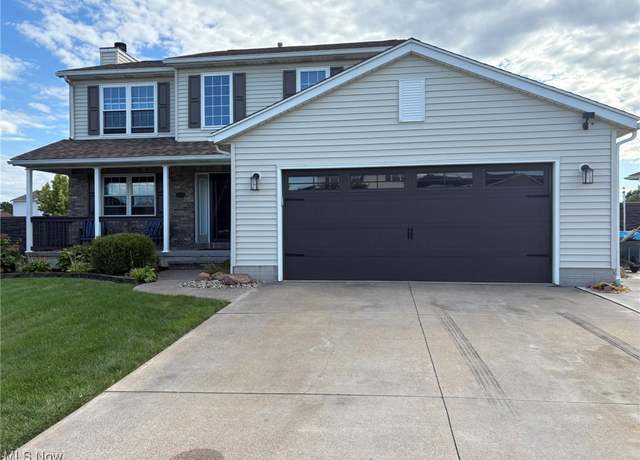 Property at 3485 Bellflower Dr, Lorain, OH 44053, 3 beds, 2.5 baths