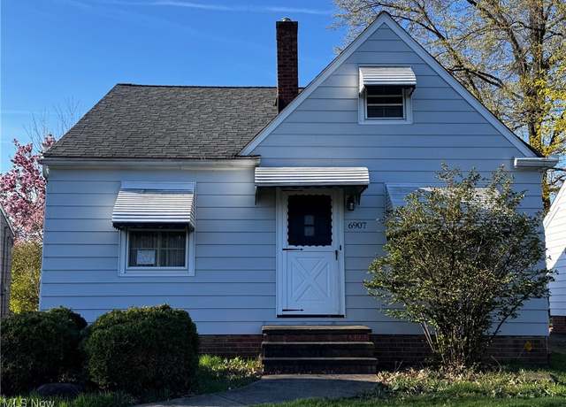 Property at 6907 Alber Ave, Parma, OH 44129, 3 beds, 1 bath