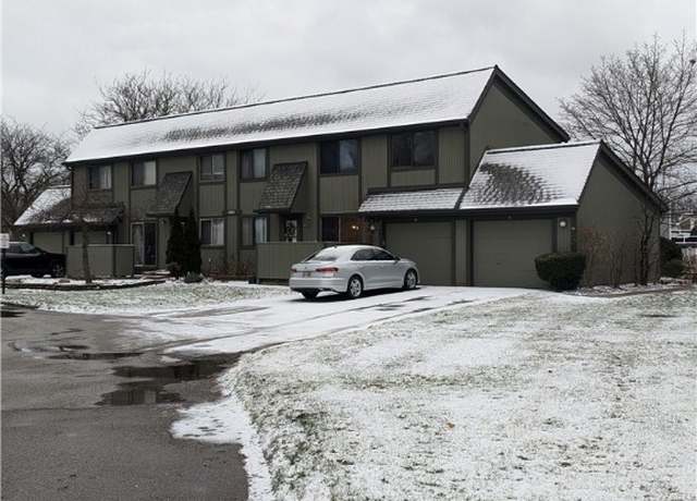 Property at 34865 N Turtle Trl Unit C, Willoughby, OH 44094, 2 beds, 1 bath