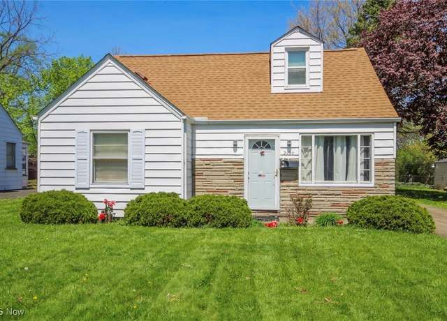 Property at 2020 Bancroft Ave, Youngstown, OH 44514, 4 beds, 1 bath