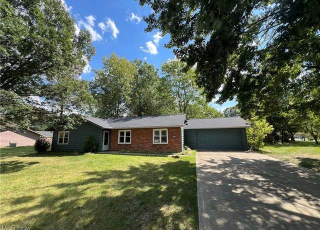 Property at 4945 Shady Moss Ln, North Ridgeville, OH 44039, 3 beds, 2 baths
