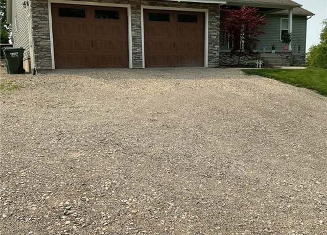 Property at 7030 Jones Rd, Nashport, OH 43830, 3 beds, 3 baths
