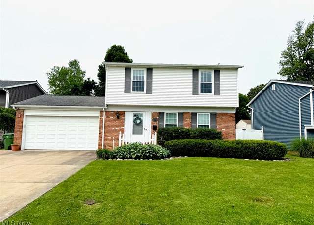 Property at 258 Bayshore Dr, Eastlake, OH 44095, 3 beds, 2.5 baths