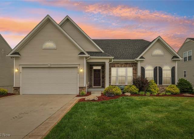 Property at 8488 Raya Ln, Streetsboro, OH 44241, 3 beds, 3 baths