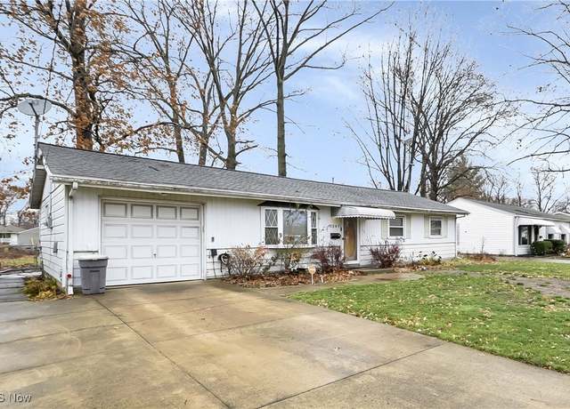 Property at 2047 Homewood Dr, Lorain, OH 44055, 3 beds, 1 bath