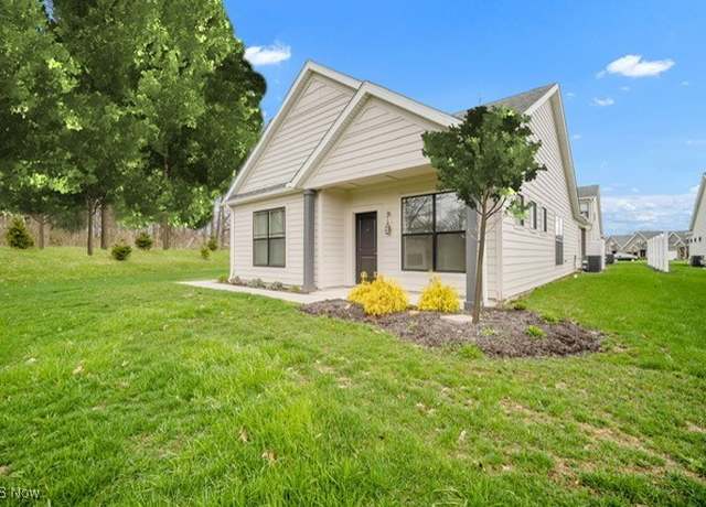 Property at 4077 Coventry Cir, Huron, OH 44839, 2 beds, 2 baths