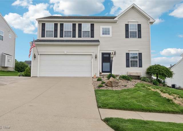 Property at 5461 Villarose Ave NW, Massillon, OH 44647, 4 beds, 3 baths