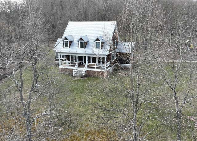 Property at 2284 Panama Rd SE, Carrollton, OH 44615, 3 beds, 2.5 baths