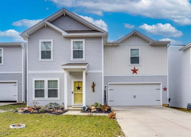Property at 644 Diagonal Rd, Akron, OH 44320, 3 beds, 2.5 baths