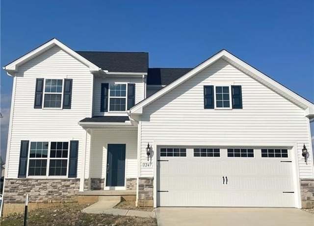 Property at 3393 Buckeye Trl, Green, OH 44685, 3 beds, 2.5 baths