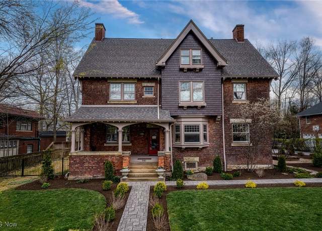 Property at 2581 Berkshire Rd, Cleveland Heights, OH 44106, 5 beds, 3.5 baths