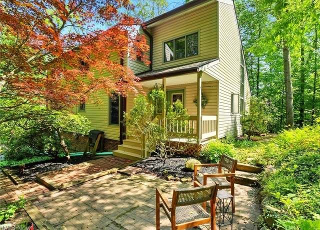 Property at 11491 Parkway Rd, Chardon, OH 44024, 3 beds, 1.5 baths