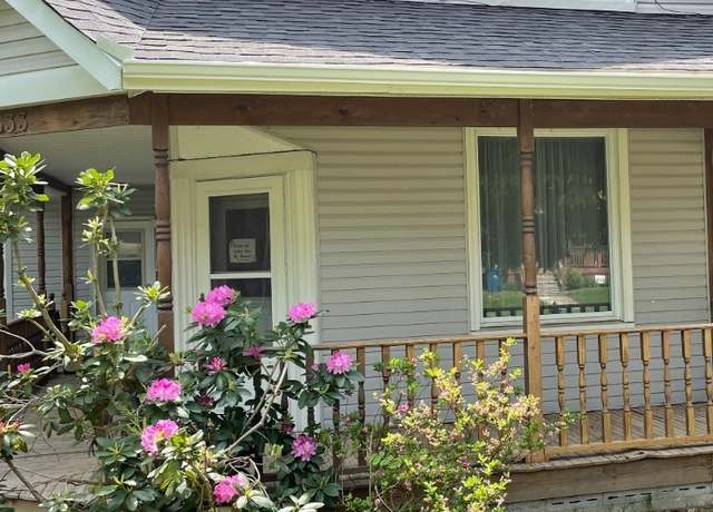 Property at 533 W Park Ave, Niles, OH 44446, 3 beds, 1.5 baths