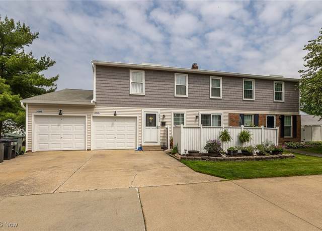 Property at 20436 Williamsburg Ct Unit 303A, Middleburg Heights, OH 44130, 3 beds, 1.5 baths