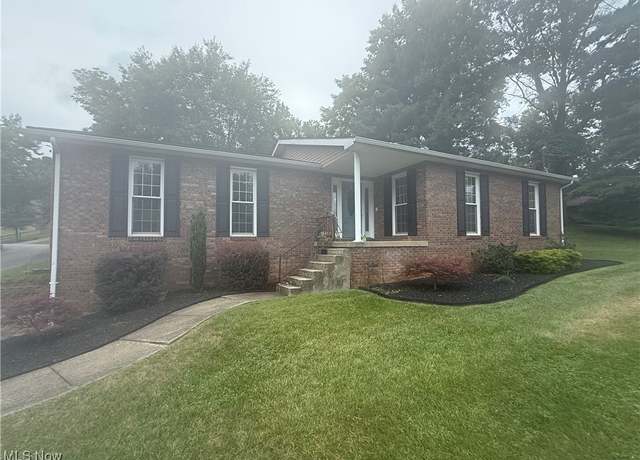 Property at 82 Wellesley Dr, Washington, WV 26181, 3 beds, 2.5 baths