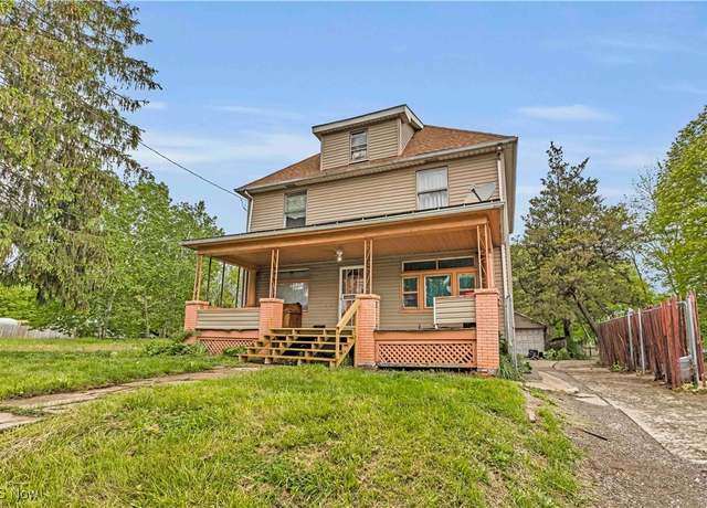 Property at 1348 Himrod Ave, Youngstown, OH 44506, 5 beds, 2 baths