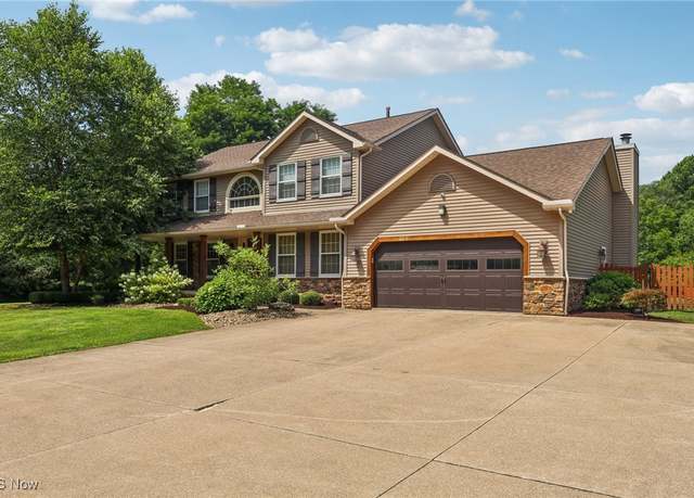 Property at 230 S Medina Line Rd, Copley, OH 44321, 3 beds, 3 baths